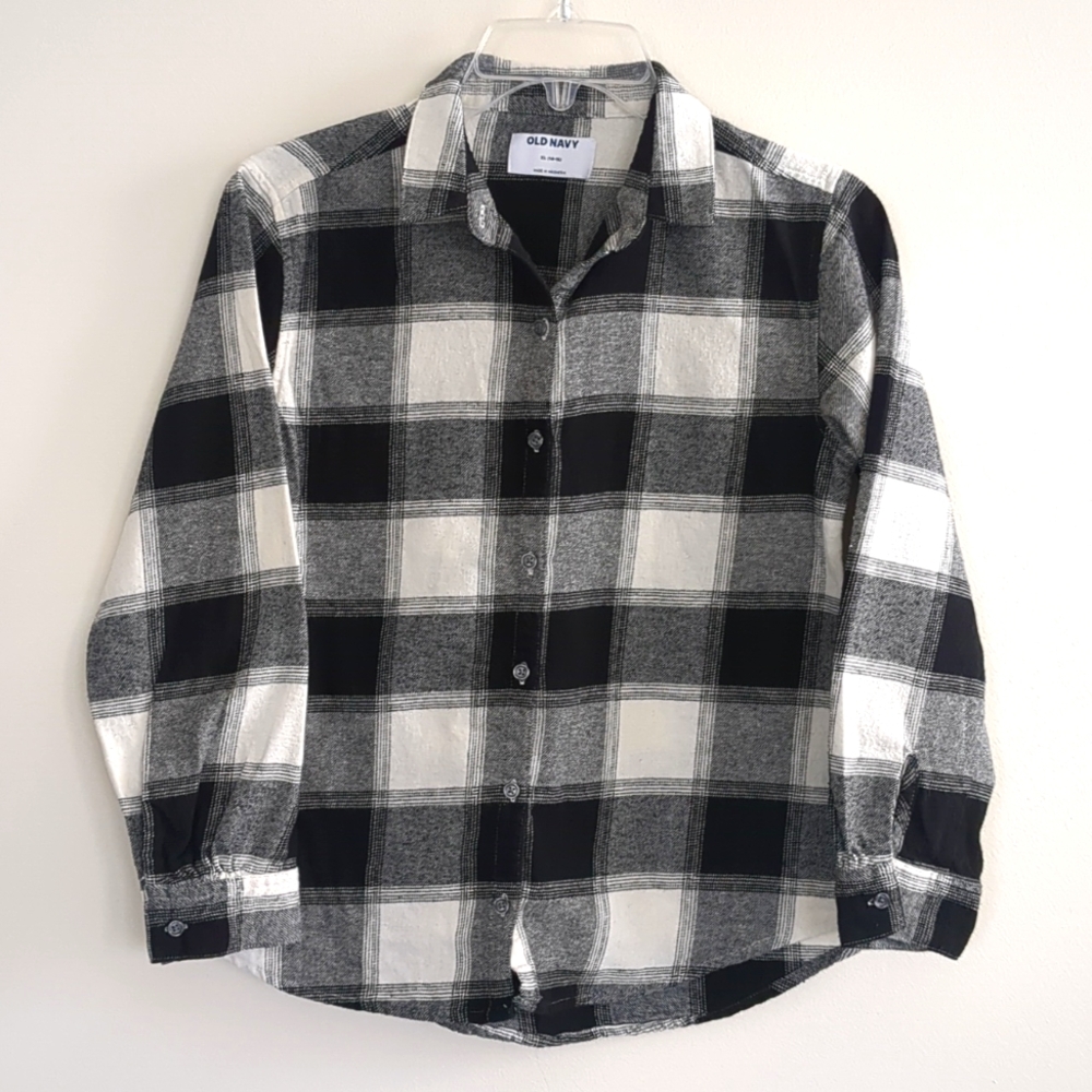Big Boys Old Navy Black and White Buffalo Check Flannel Shirt (Size XL 14/16)